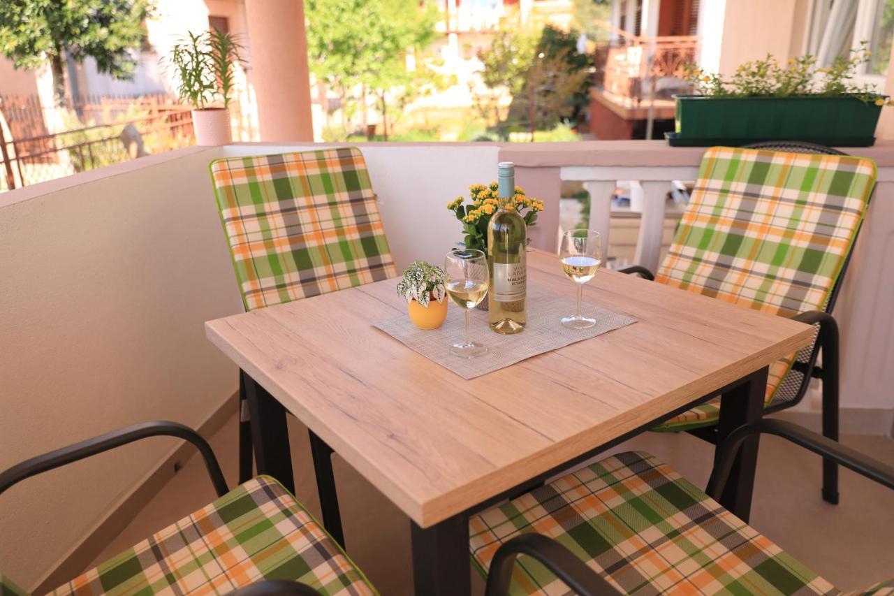 Apartman Zara Екстер'єр фото